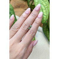 0.59&nbsp;Ct.Tw.Total Carat Weight Green Sapphire Pair from Ceylon (Sri Lanka) Life Style