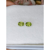 1.59&nbsp;Ct.Tw.Total Carat Weight Yellowish Green Peridot Pair from Brazil Life Style