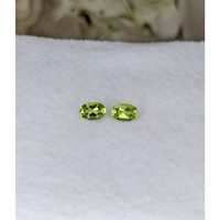 1.06&nbsp;Ct.Tw.Total Carat Weight Yellowish Green Peridot Pair from Brazil Life Style
