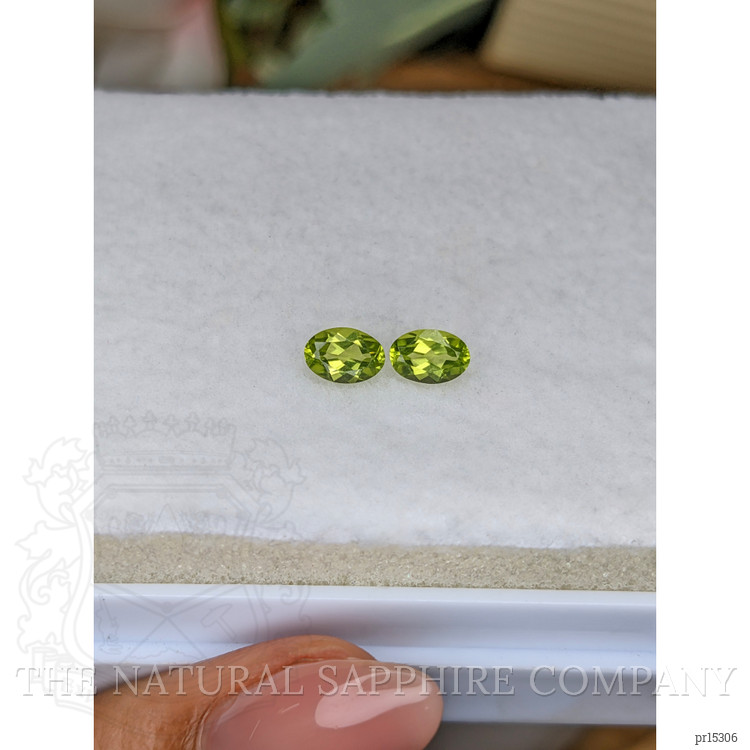1.07 Ct.Tw. Yellowish Green Peridot Pair from Brazil