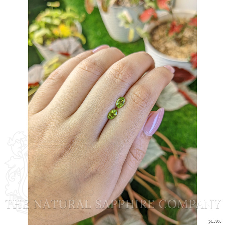 1.07 Ct.Tw. Yellowish Green Peridot Pair from Brazil
