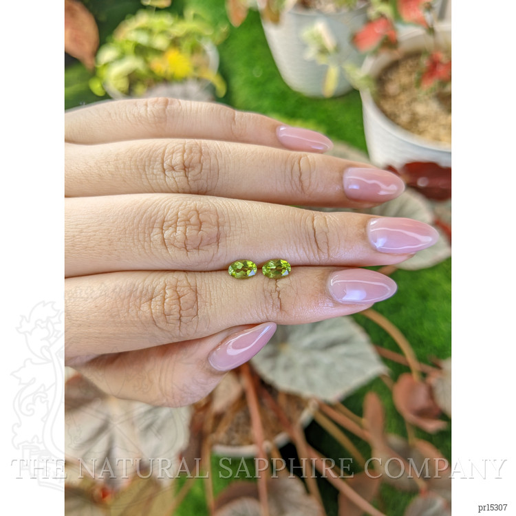 1.00 Ct.Tw. Yellowish Green Peridot Pair from Brazil