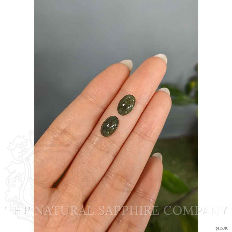 4.75 Ct.Tw. Cabochon Alexandrite Pair from Russia
