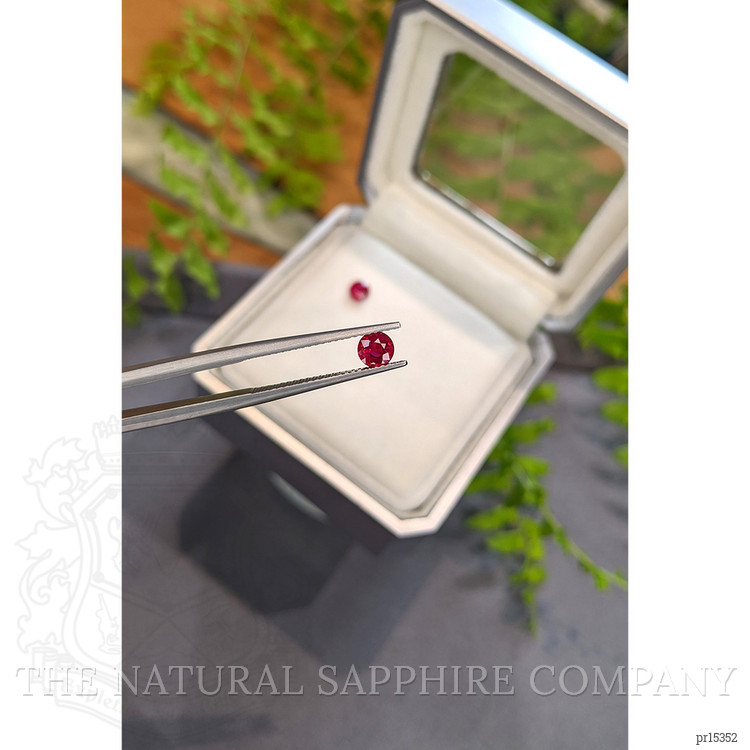0.99 Ct.Tw. Ruby Pair from Mozambique