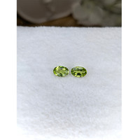 0.92&nbsp;Ct.Tw.Total Carat Weight Yellowish Green Peridot Pair from Pakistan Life Style