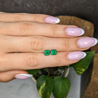 1.90 Ct.Tw.Total Carat Weight Emerald Pair from Colombia Life Style