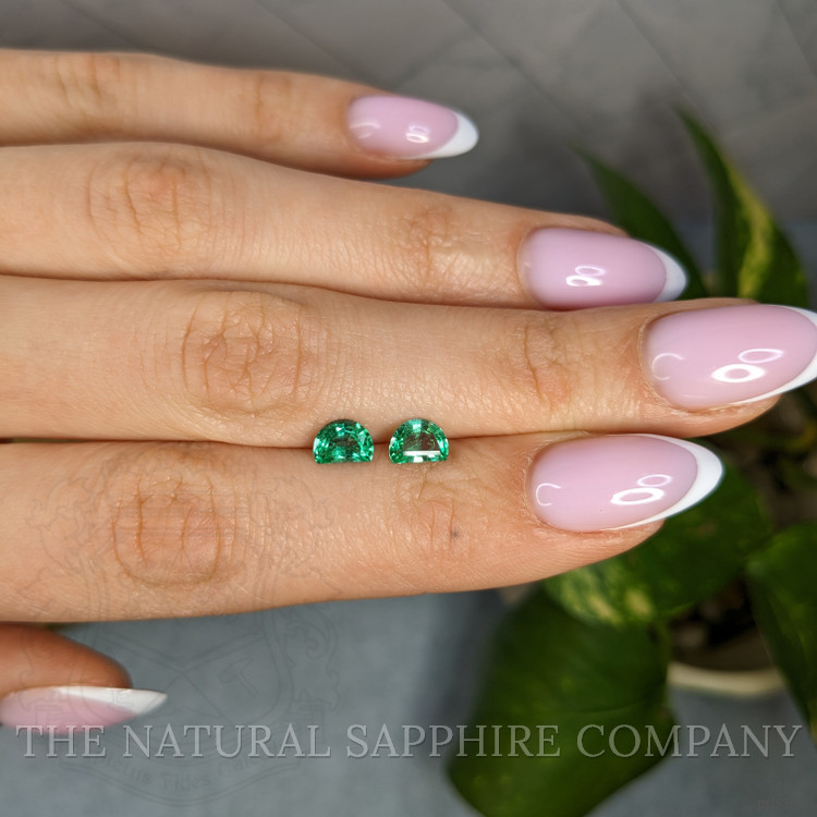 1.00 Ct.Tw. Emerald Pair from Colombia