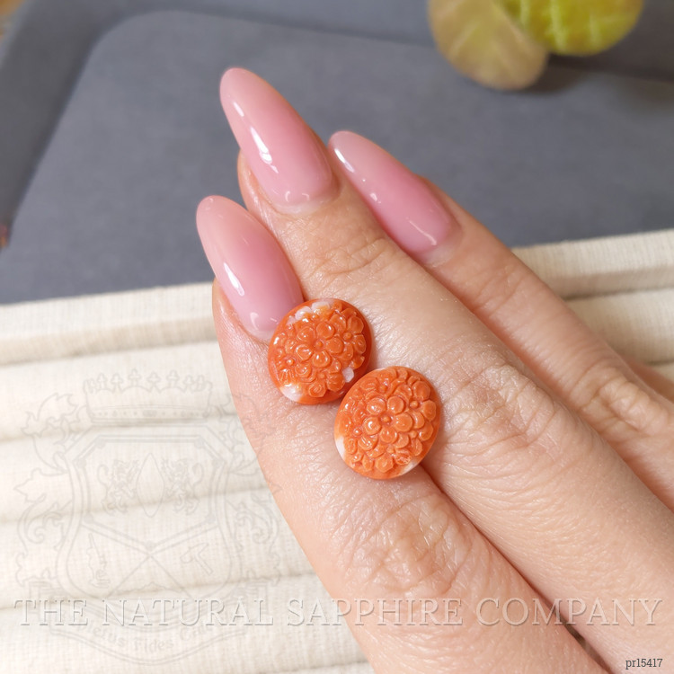 8.27 Ct.Tw. Salmon and White Coral Pair from Japan