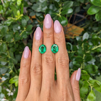 6.22&nbsp;Ct.Tw.Total Carat Weight Emerald Pair from Zambia Life Style