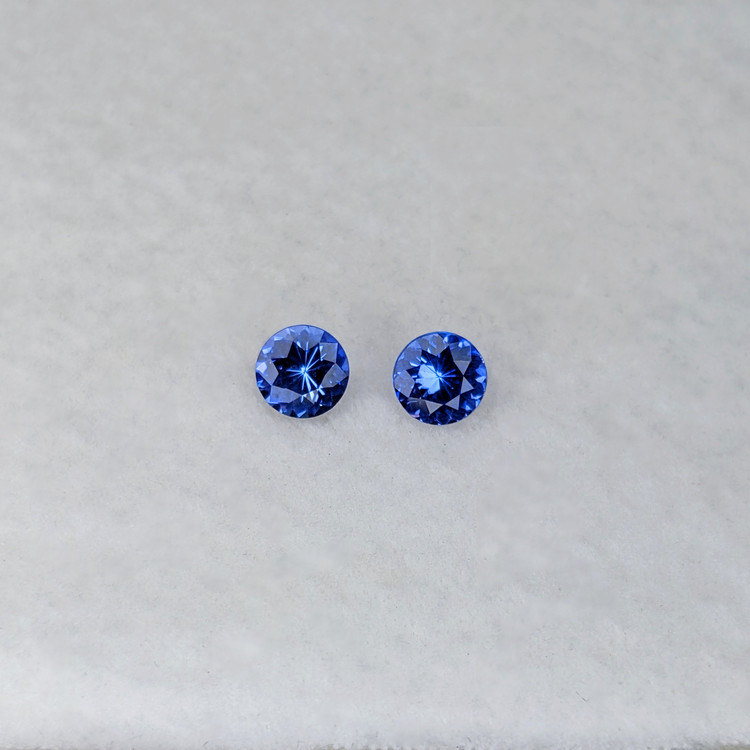 0.78 Ct.Tw. Violetish Blue Tanzanite Pair from Tanzania