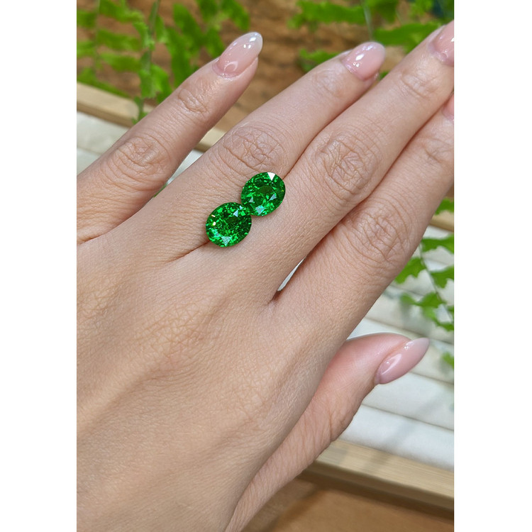 6.20 Ct.Tw. Tsavorite Garnet Pair from Tanzania