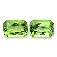 2.27&nbsp;Ct.Tw.Total Carat Weight Green (Lime Green) Peridot Pair from Brazil Video