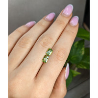 2.27&nbsp;Ct.Tw.Total Carat Weight Green (Lime Green) Peridot Pair from Brazil Life Style