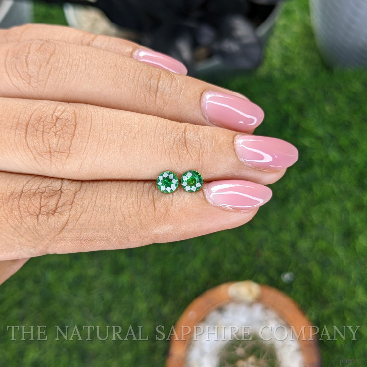 0.73 Ct.Tw. Tsavorite Garnet Pair from Tanzania