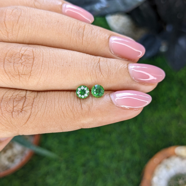 1.06 Ct.Tw. Tsavorite Garnet Pair from Tanzania