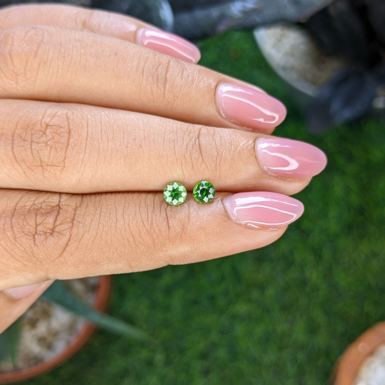 0.62 Ct.Tw. Tsavorite Garnet Pair from Tanzania