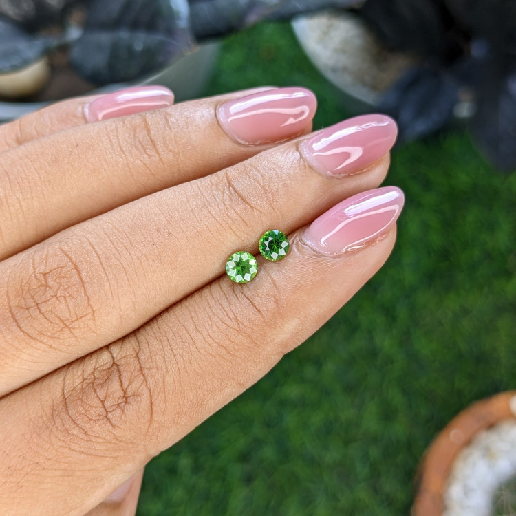 0.62 Ct.Tw. Tsavorite Garnet Pair from Tanzania