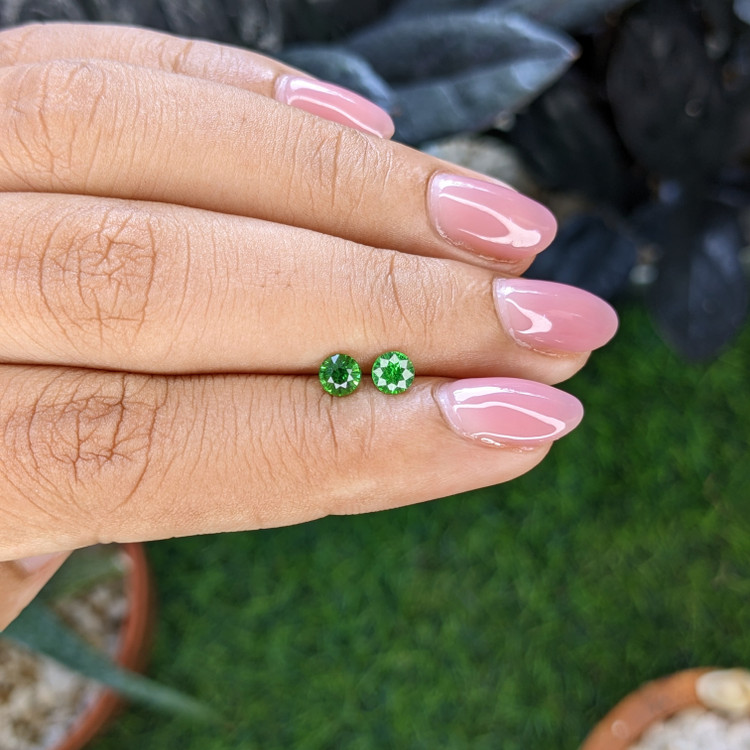 0.62 Ct.Tw. Tsavorite Garnet Pair from Tanzania