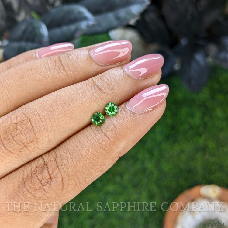 0.62 Ct.Tw. Tsavorite Garnet Pair from Tanzania