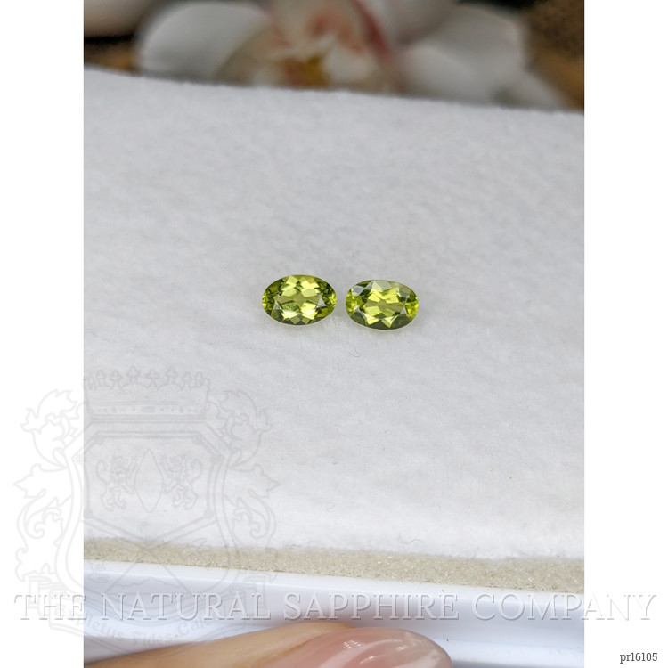 1.10 Ct.Tw. Green (Lime Green) Peridot Pair from Ceylon (Sri Lanka)