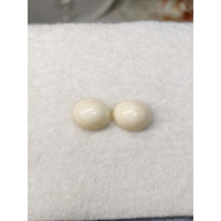 6.81&nbsp;Ct.Tw.Total Carat Weight Salmon and White Cabochon Coral Pair from Italy Life Style