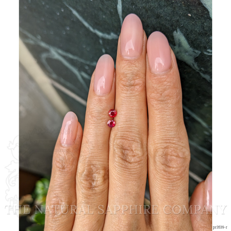 0.47 Ct.Tw. Ruby Pair from Mozambique