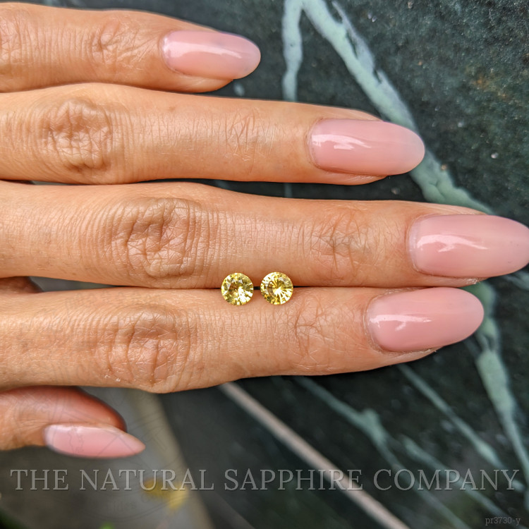 1.09 Ct.Tw. Yellow Sapphire Pair from Ceylon (Sri Lanka)