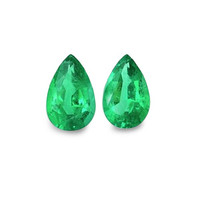 17.76&nbsp;Ct.Tw.Total Carat Weight Emerald Pair from Colombia Video