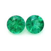 0.43 Ct.Tw.Total Carat Weight Emerald Pair from Zambia Video