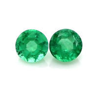 0.66 Ct.Tw.Total Carat Weight Emerald Pair from Zambia Video