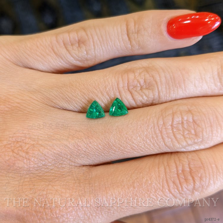 1.05 Ct.Tw. Emerald Pair from Zambia