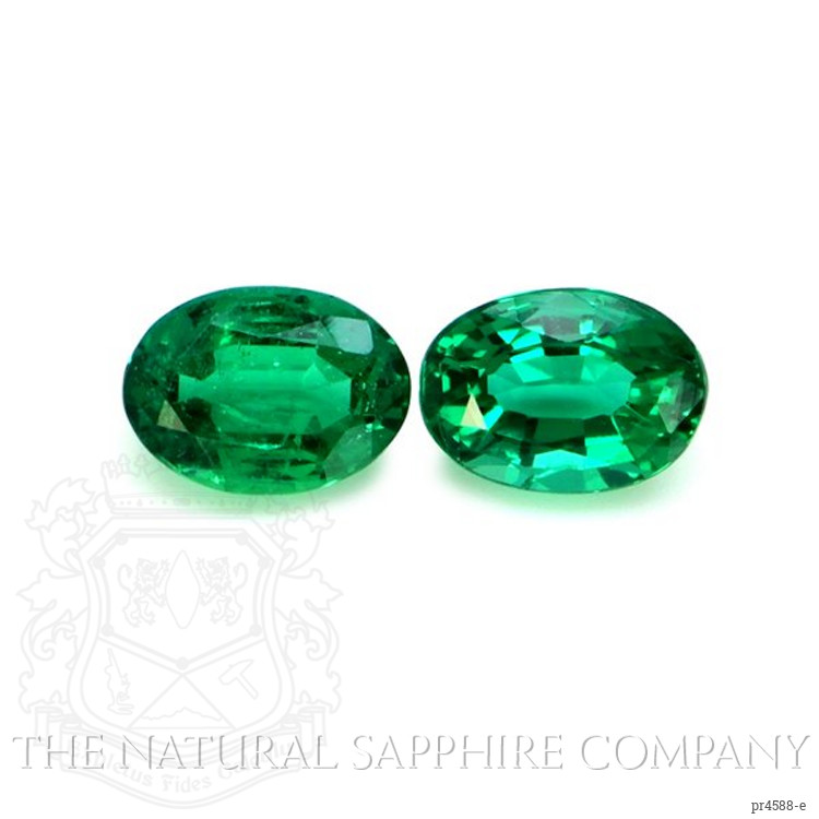 Studs Emerald Earring <span>1.43</span>&nbsp;<span class="tooltip-light">Ct.Tw.<span class="tooltiptext">Total Carat Weight</span></span>, 18K White Gold