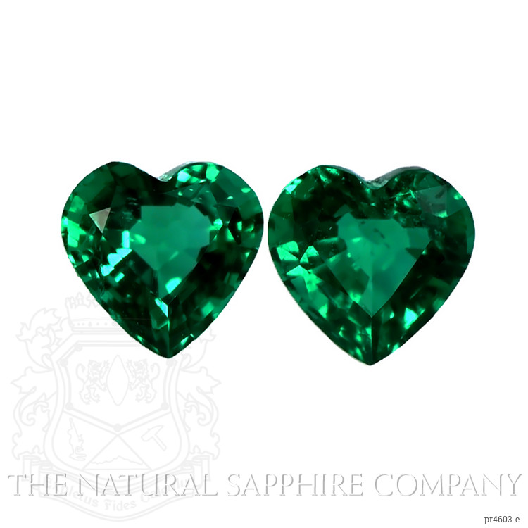 Halo Emerald Earring <span>2.55</span>&nbsp;<span class="tooltip-light">Ct.Tw.<span class="tooltiptext">Total Carat Weight</span></span>, 18K White Gold