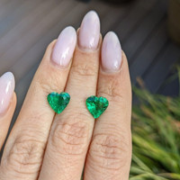 3.89 Ct.Tw.Total Carat Weight Emerald Pair from Zambia Life Style