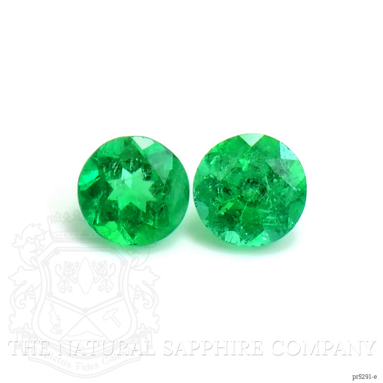 0.66 Ct.Tw. Emerald Pair from Colombia