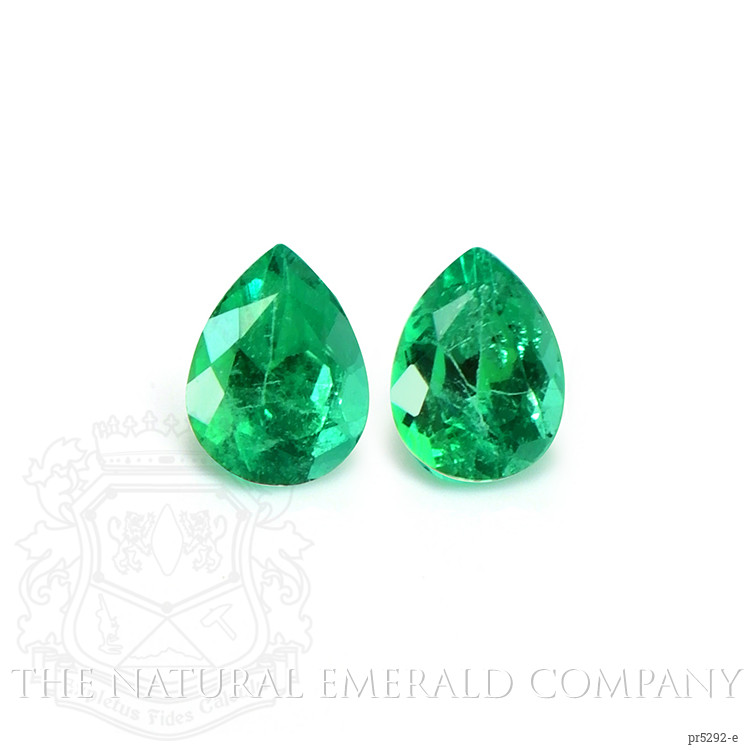 0.80 Ct.Tw. Emerald Pair from Colombia