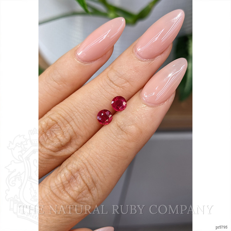 1.21 Ct.Tw. Ruby Pair from Mozambique