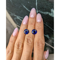 5.10&nbsp;Ct.Tw.Total Carat Weight Blue Sapphire Pair from Ceylon (Sri Lanka) Life Style