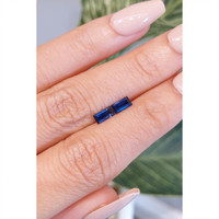 0.88&nbsp;Ct.Tw.Total Carat Weight Blue Sapphire Pair from Ceylon (Sri Lanka) Life Style