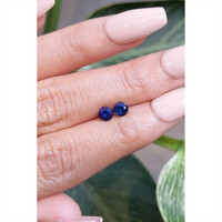0.90&nbsp;Ct.Tw.Total Carat Weight Blue Sapphire Pair from Ceylon (Sri Lanka) Life Style