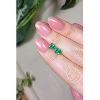 1.09 Ct.Tw.Total Carat Weight Emerald Pair from Colombia Life Style