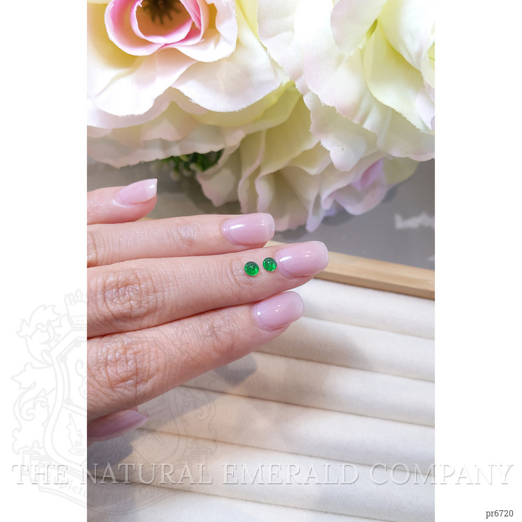 0.35 Ct.Tw. Cabochon Emerald Pair from Brazil