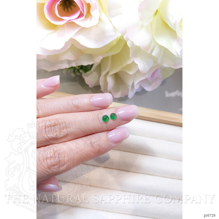 0.49 Ct.Tw. Cabochon Emerald Pair from Brazil