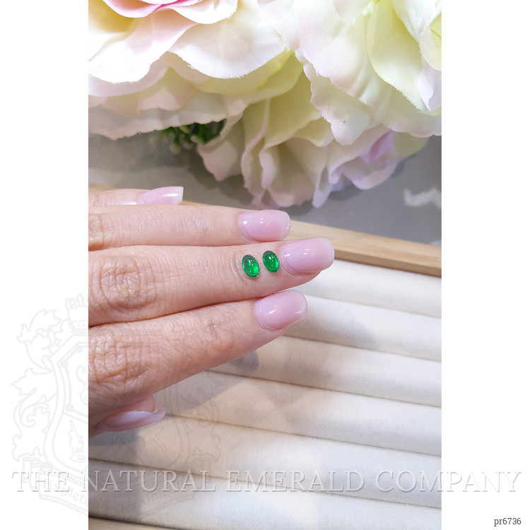 0.76 Ct.Tw. Cabochon Emerald Pair from Brazil