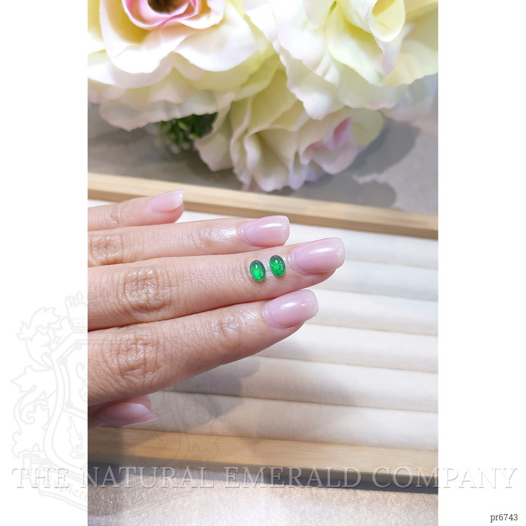 0.79 Ct.Tw. Cabochon Emerald Pair from Brazil