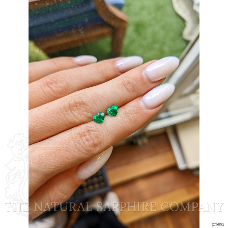 1.07 Ct.Tw. Emerald Pair from Zambia