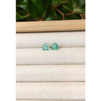 1.60&nbsp;Ct.Tw.Total Carat Weight Emerald Pair from Colombia Life Style