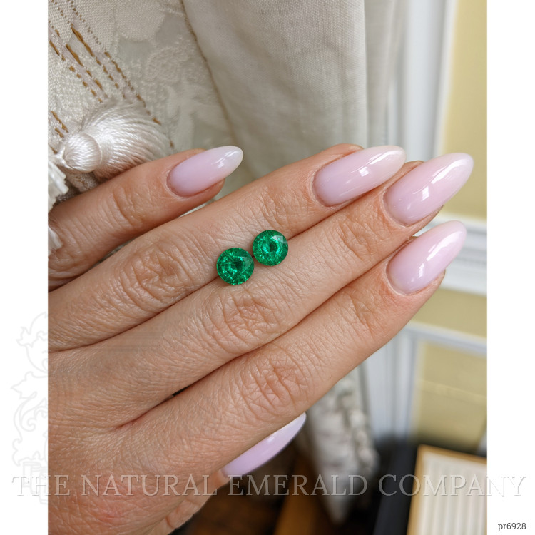 2.73 Ct.Tw. Emerald Pair from Zambia
