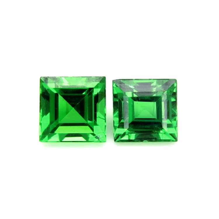 0.81 Ct.Tw. Tsavorite Garnet Pair from Tanzania