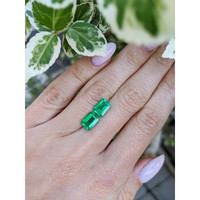 2.67 Ct.Tw.Total Carat Weight Emerald Pair from Zambia Life Style